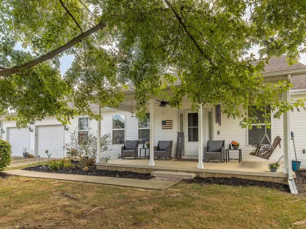 605 Barr Dr, Lancaster, OH 43130