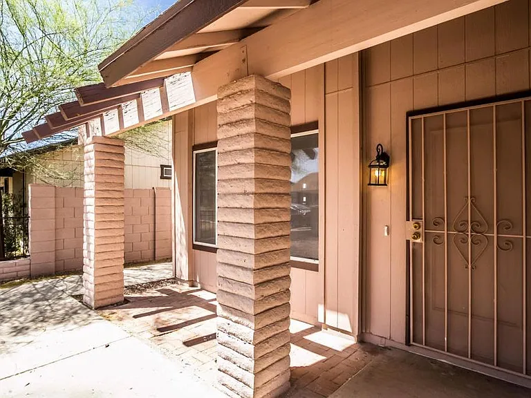 4348 E Maldonado Dr — Photo 22