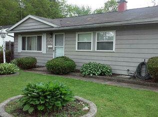 2255 Willow Dr SW, Warren, OH 44485