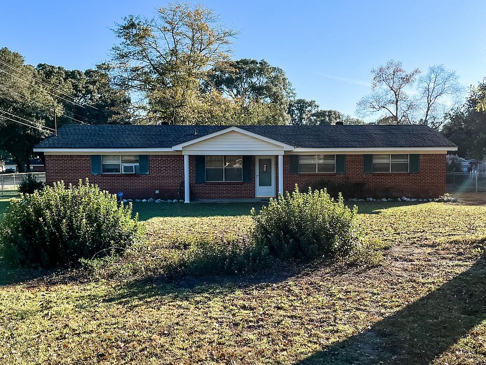 2nd image of 184 Elvira Ave