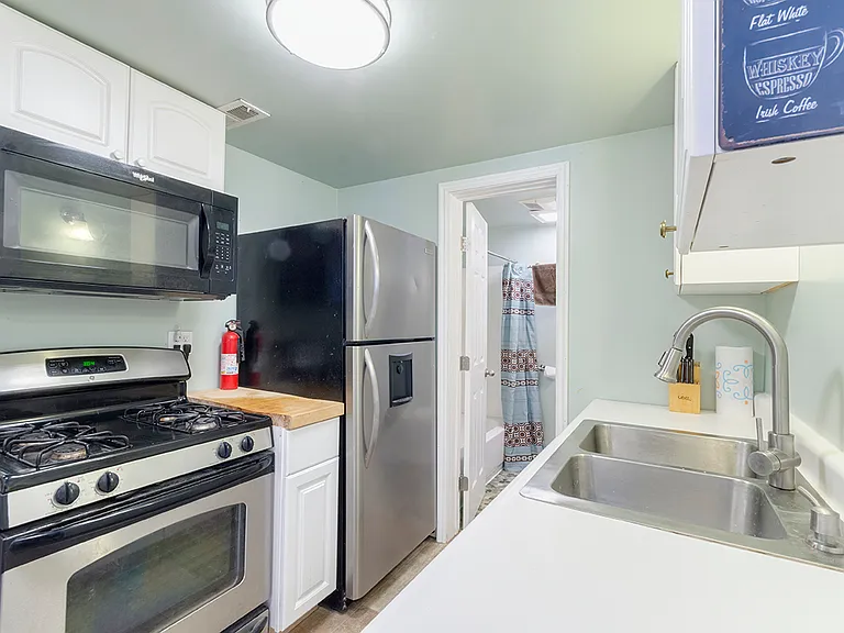 N 11750 E — Photo 9