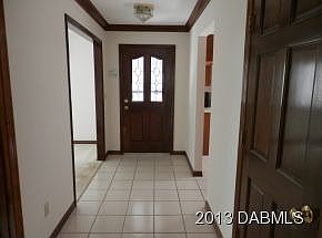 3rd image of 180 Deer Lake Cir