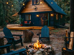 178 E Chocorua River Dr, Tamworth, NH 03886