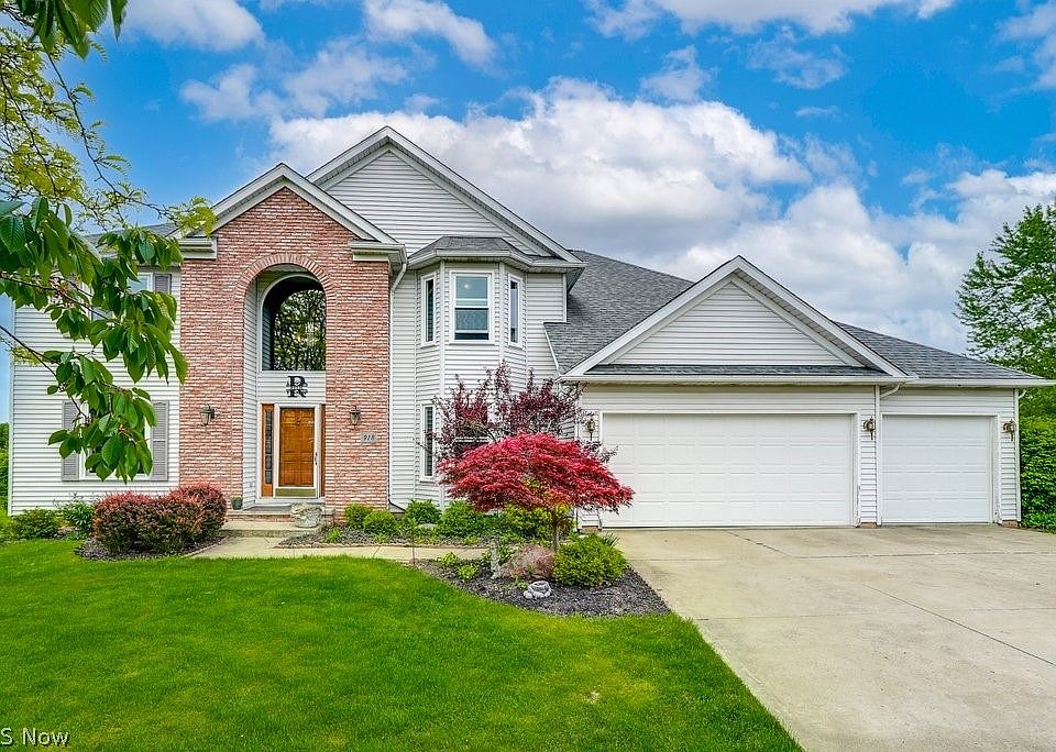 1st image of 918 Lydian Cir
