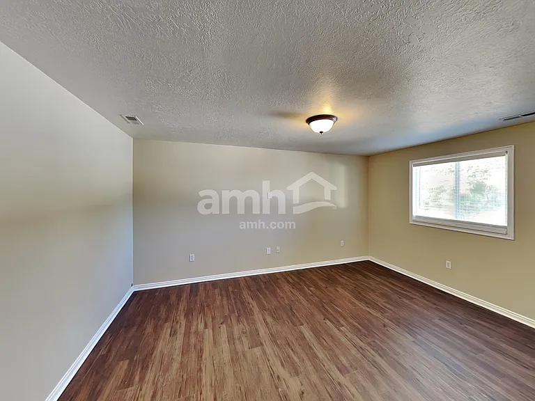 1495 N 2325 W — Photo 6