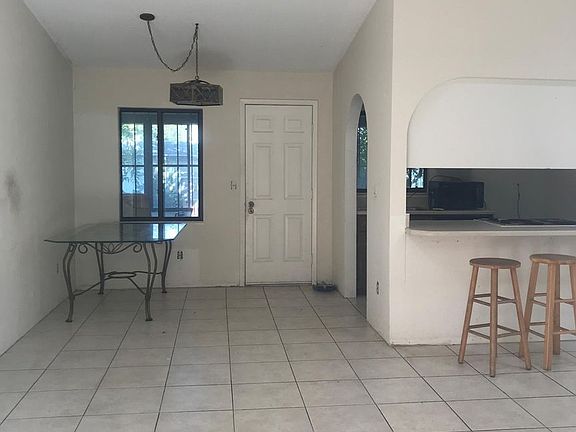 2nd image of 1303 Granada Ave