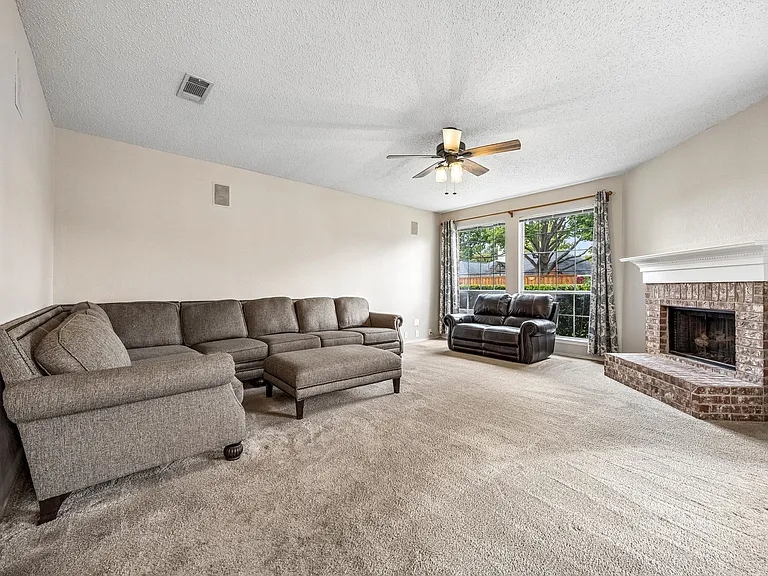 11002 Brandenberg Dr — Photo 13