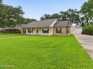 118 La Rue Malaga, Broussard, LA 70518