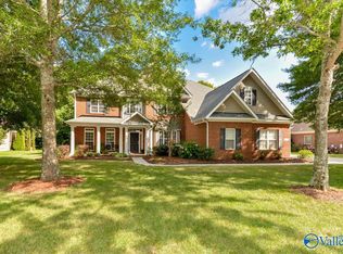 3039 Flint Mill Run SE, Owens Cross Roads, AL 35763