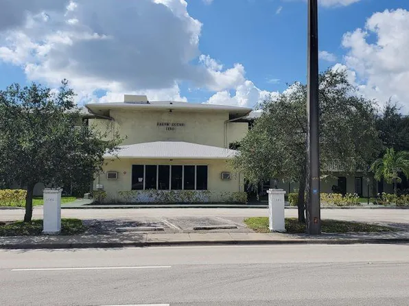 1350 E Sample Road #209, Pompano Beach, FL 33064