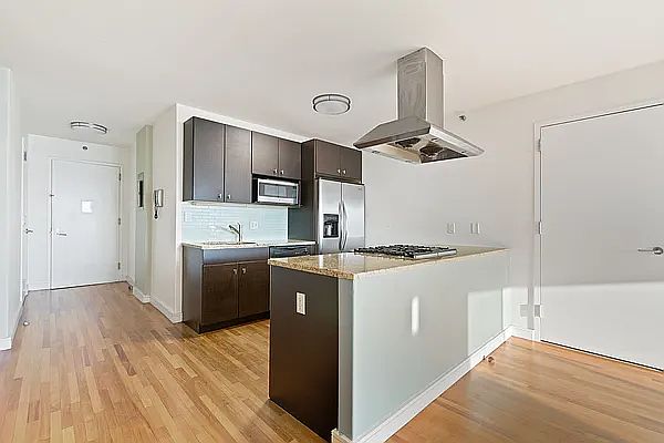 1st image of 1610 De Kalb Ave #4C