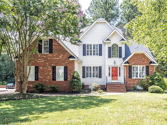 2nd image of 4919 Nairn Ln