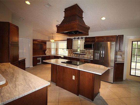 5th image of 1759 Alabelle Ln