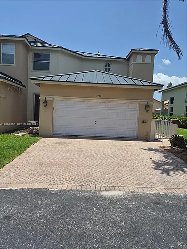 11272 NW 54th Ter #11272 Photo 1