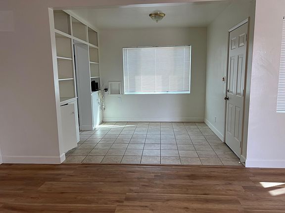 4th image of 44550 2nd St E