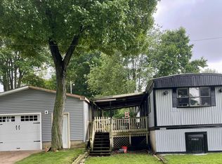 32523 Wooddale Dr, Lisbon, OH 44432