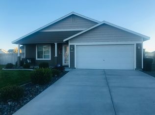 5516 Topeka Dr, Pasco, WA 99301
