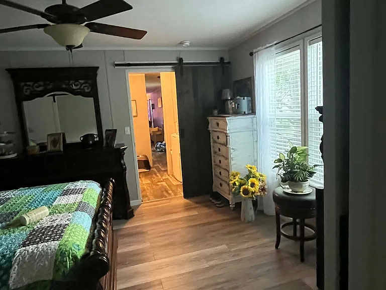 49 Highland Rd — Photo 16