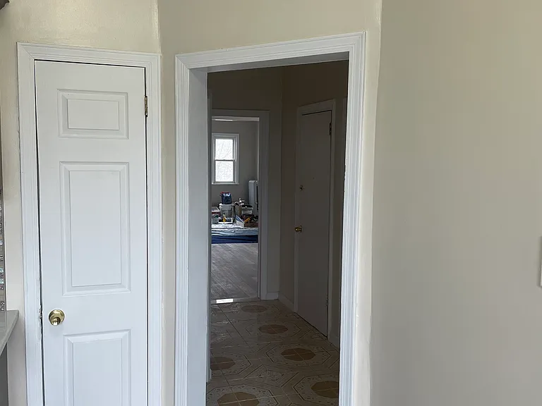 220 Custer Ave #2 — Photo 3