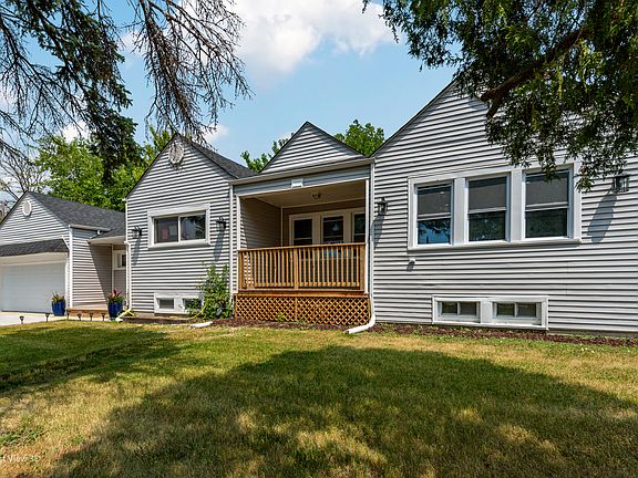 2nd image of 5005 Twining Ave