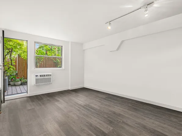 211 Thompson Street image 1 of 6