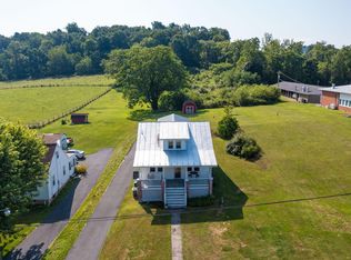 9472 Singers Glen Rd, Singers Glen, VA 22850