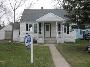 142 N Lake St, Peshtigo, WI 54157
