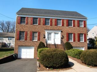 116 11th Ave, Hawthorne, NJ 07506