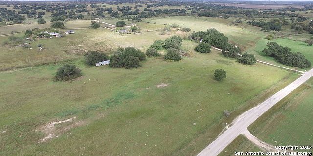 2nd image of 132 County Road 158