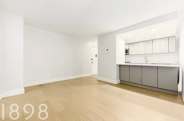 Rented by A&E Real Estate Management | media 5