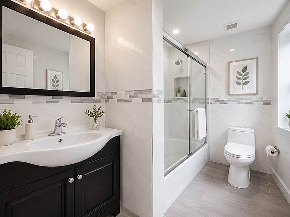 3rd image of 1588 Fulton St #3