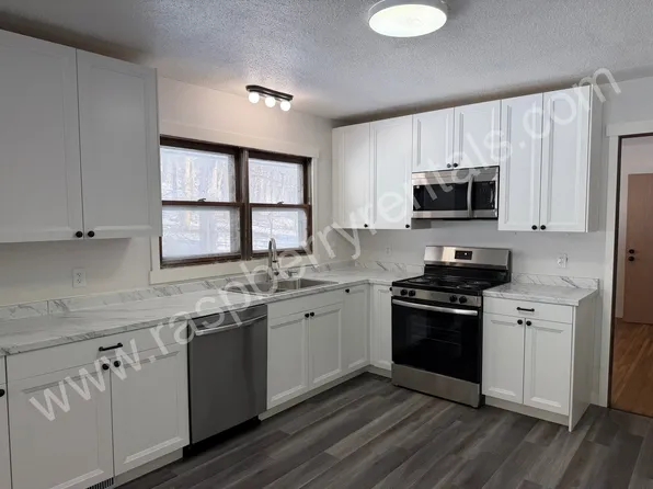 N8712 862nd St, River Falls, WI 54022