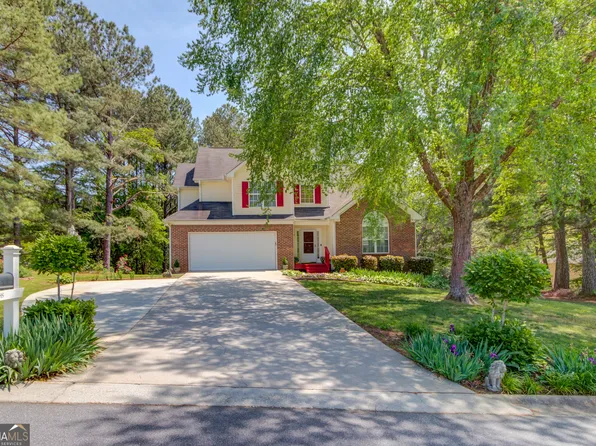 3095 Willow Park Dr, Dacula, GA 30019