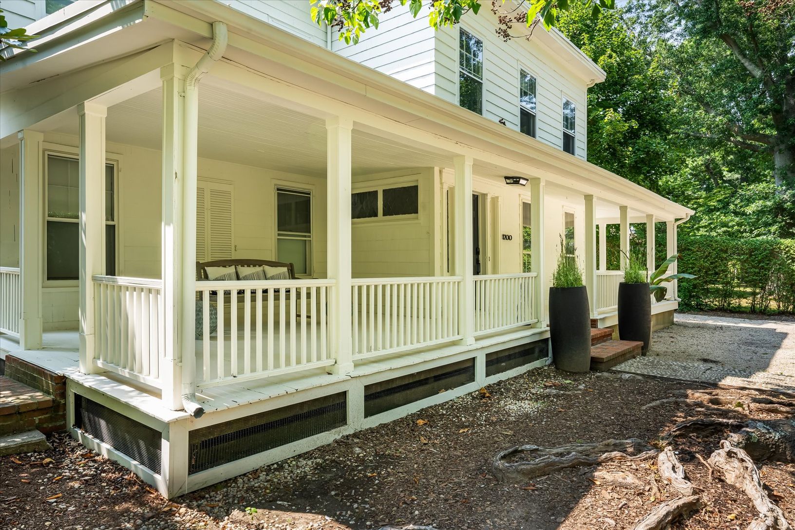  Wrap around covered porch 
