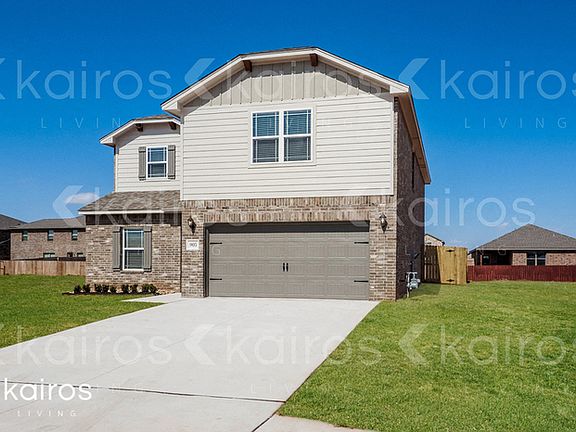 3rd image of 905 NW 4th Pl