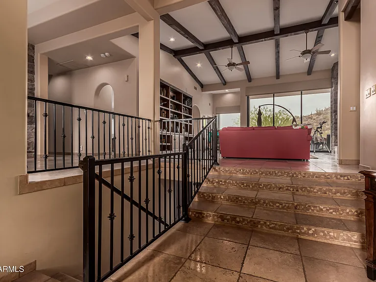 36138 N Summit Dr — Photo 8