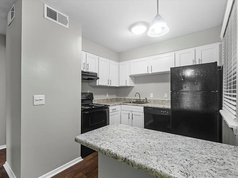 3501 Dayton Blvd — Photo 30