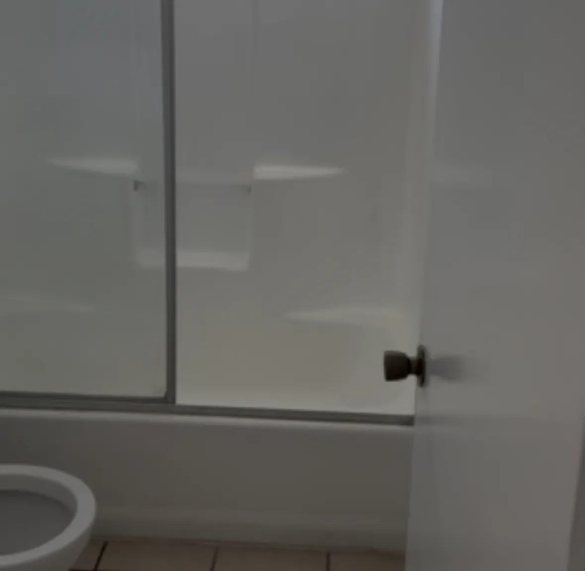 3 bed, $2,900 — Photo 3