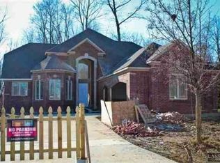 49836 Yale Dr, Macomb, MI 48044