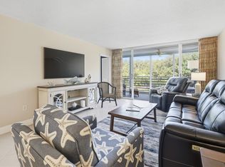 935 E Causeway Blvd APT 204, Vero Beach, FL 32963