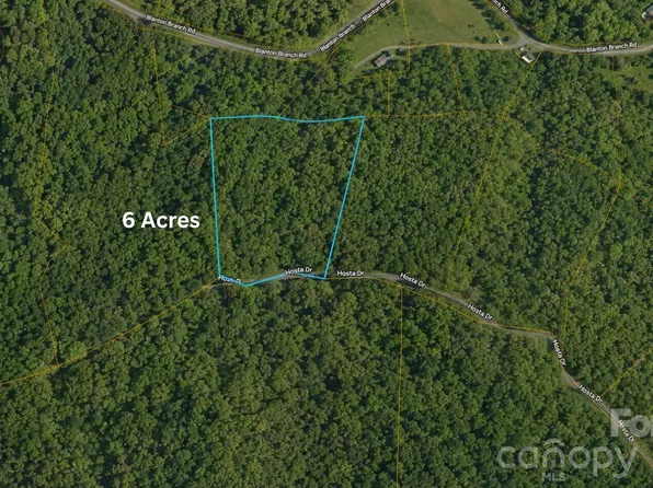 98 Hosta Dr, Sylva, NC 28779