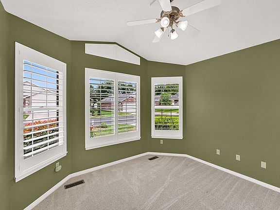 4th image of 1155 W 2325 N