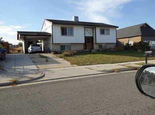 6945 W Bonnie Arlene Dr, West Valley City, UT 84128