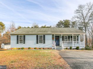 11807 Falcon Ridge Dr, Fredericksburg, VA 22407