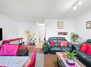 8040 Colonial Dr #203, Richmond, BC V7C4V1