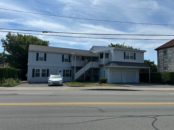 12 Russells Mills Rd #1E, South Dartmouth, MA 02748