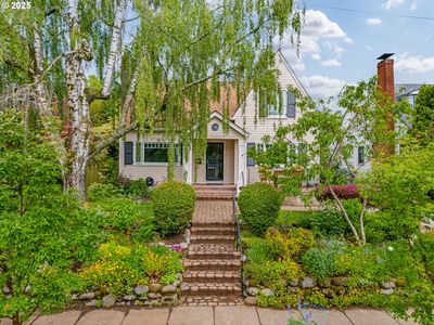 4415 SE Stark St, Portland, OR, 97215
