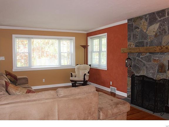 2nd image of 193 Frederick St
