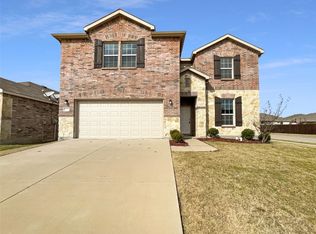 2325 Simmental Rd, Fort Worth, TX 76131
