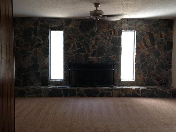 5th image of 1719 Exeter Dr